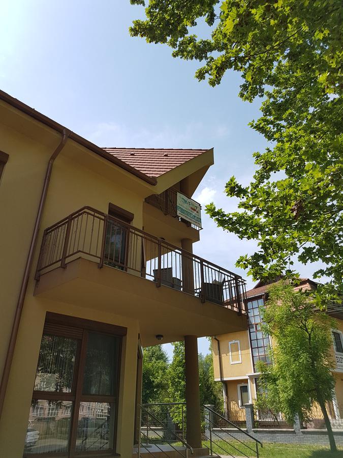 Tahiti Apartman Hajdúszoboszló 외부 사진
